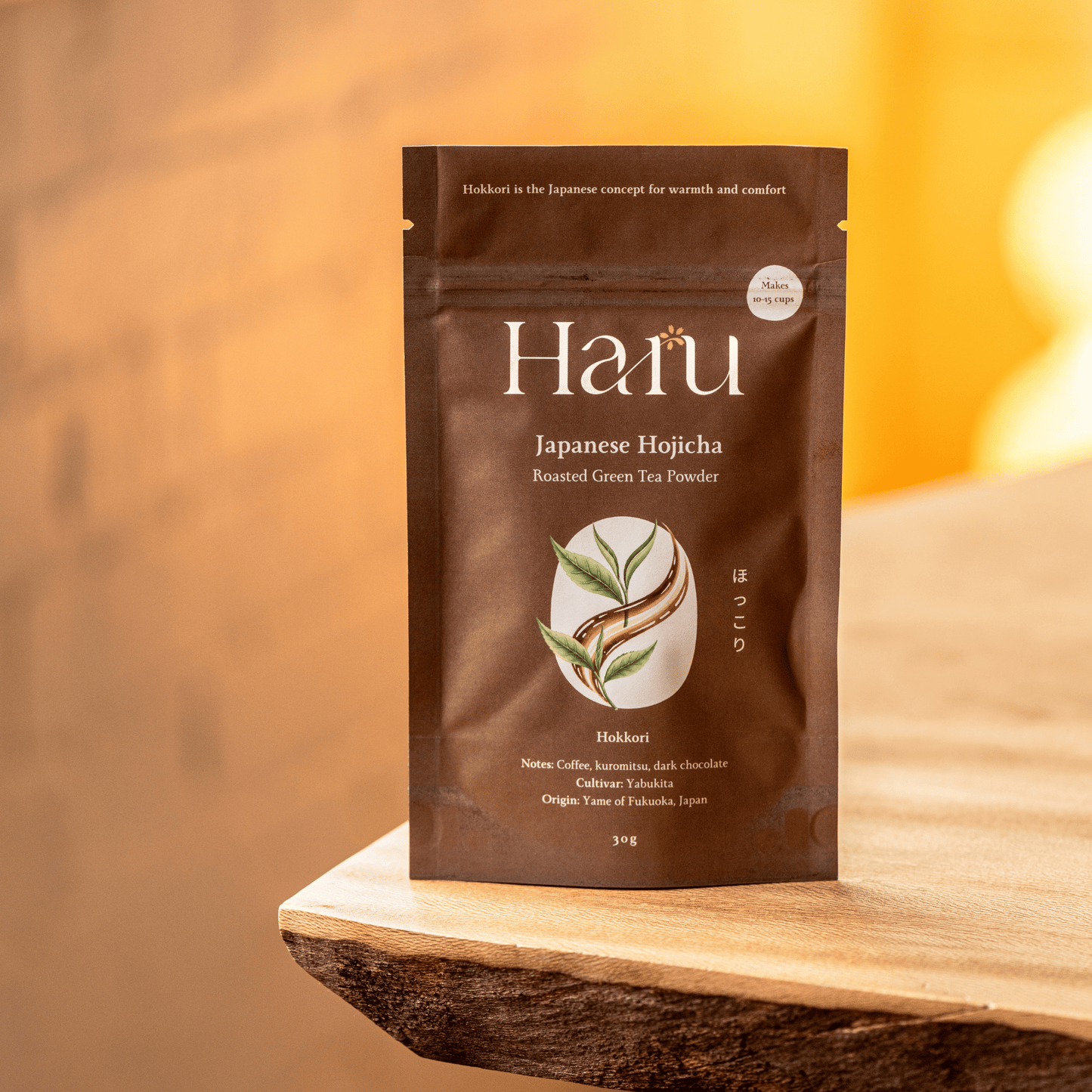 Hojicha Pouch with warm background